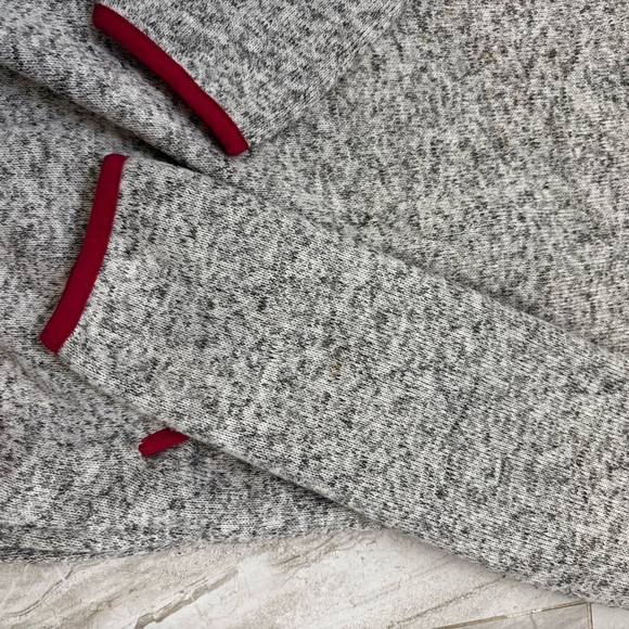 Simply Southern Grey pullover sweater size small - Picture 5 of 5